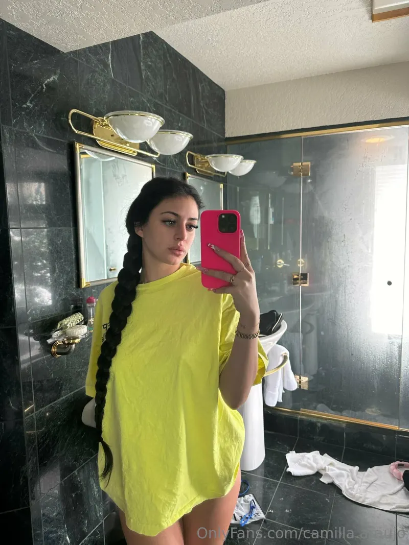 camilla araujo posing boobs thong