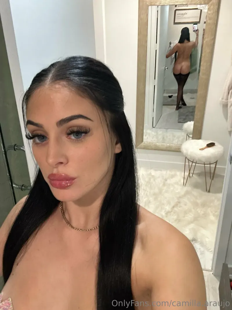 camilla araujo posing face lingerie