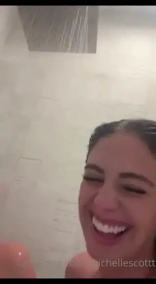 camilla-araujo-posing-ass-nude-4